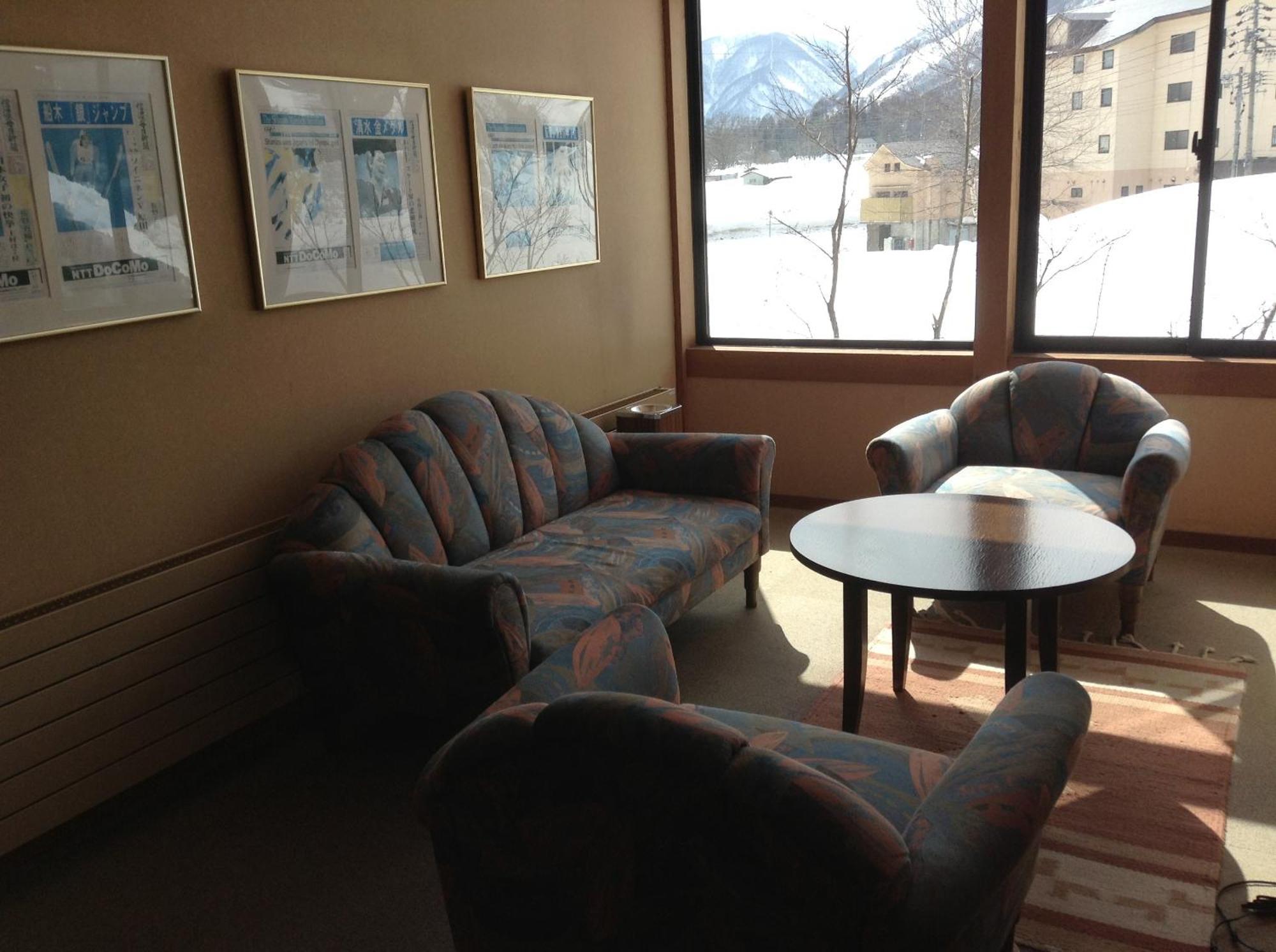 Hakuba Alpine Hotel Exterior foto